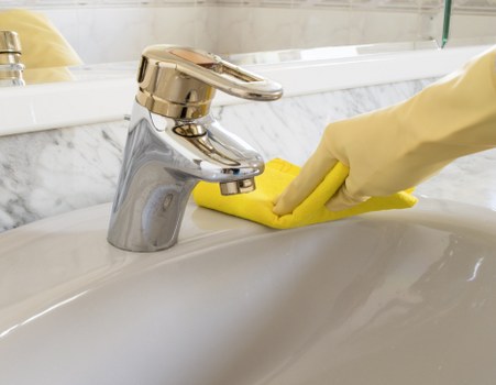 Hard surface and kitchen stain removal in Pratts Bottom